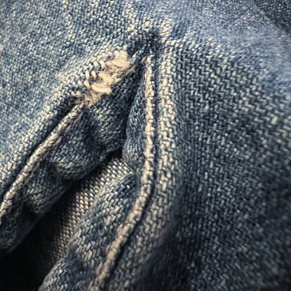 Vintage Warner Bros Marvin The Marten Embroidered Denim Button Down Shirt Large - Picture 4 of 8